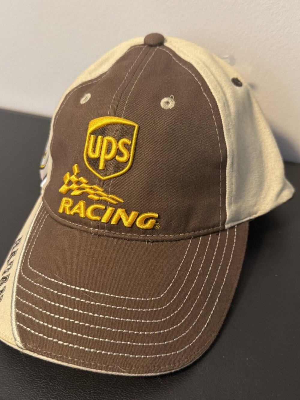 Ups Reagan Racing Chase Authentic - Picture 3 of 8